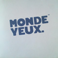 Monde Yeux: Kiss